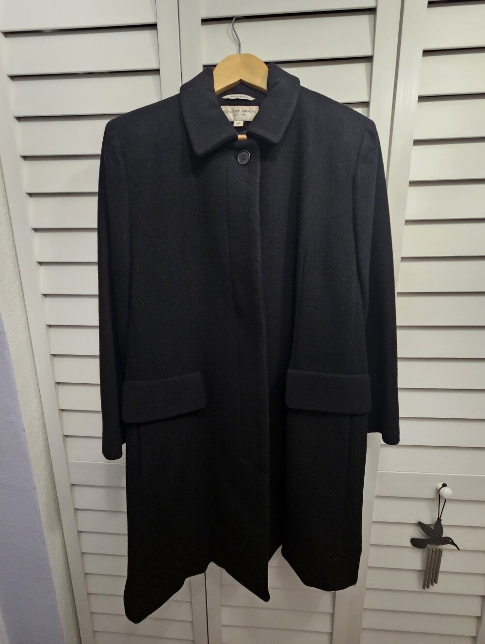 Albert Nipon Black Single-Button Cashmere And Wool Trench Coat. 12P